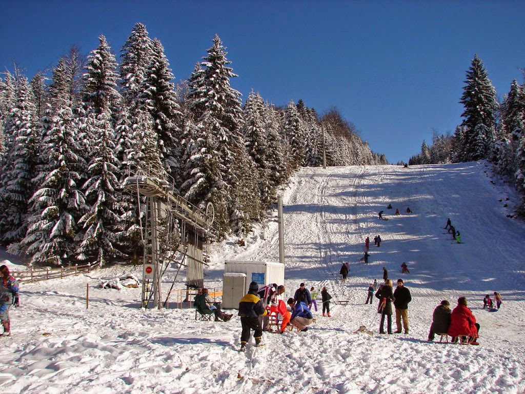 Počela skijaška sezona u Ski centru Ponijeri kod Kaknja